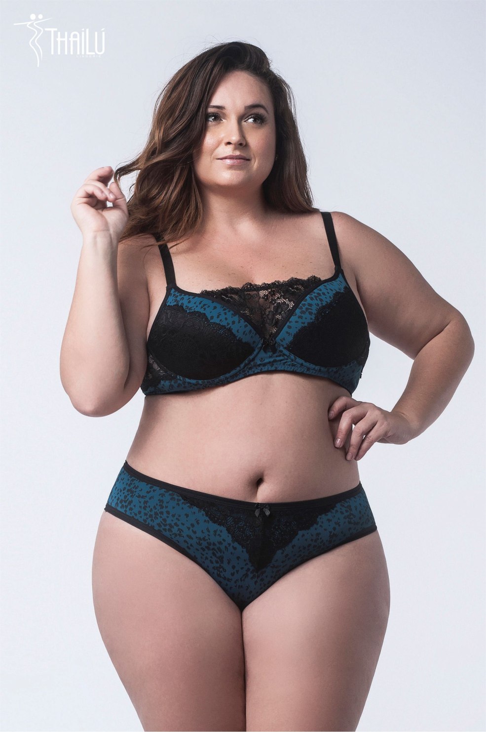 Un couple sur une moto