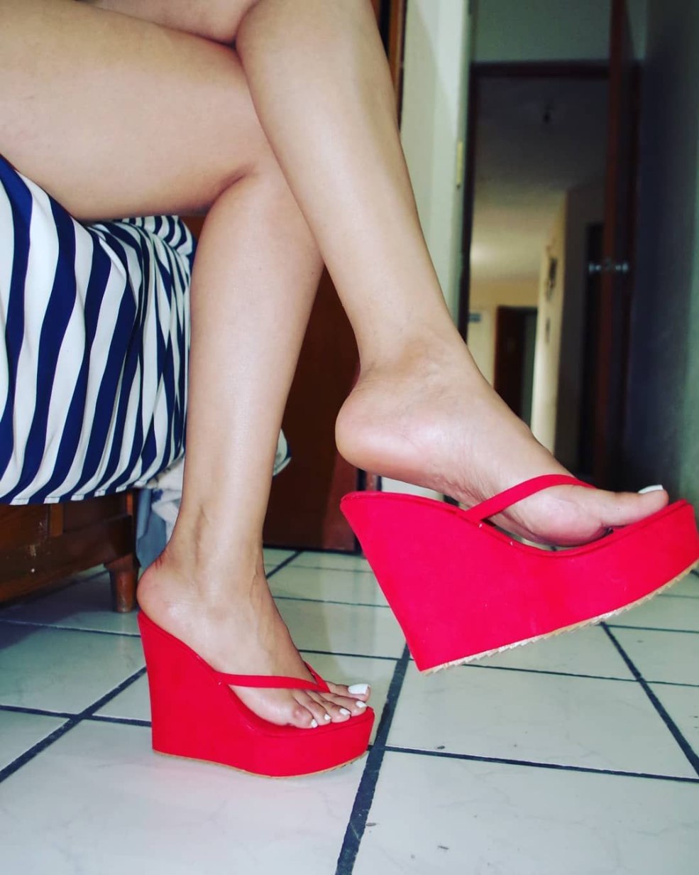 EVELINA BLODANCE FLIP-FLOPS