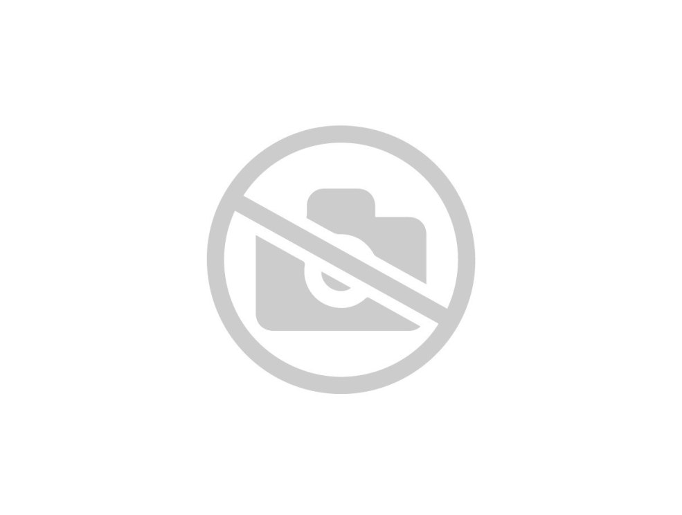 Belles femmes impérieuses