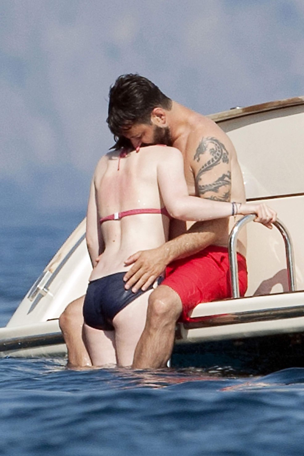 Bonnie Wright Paparazzi