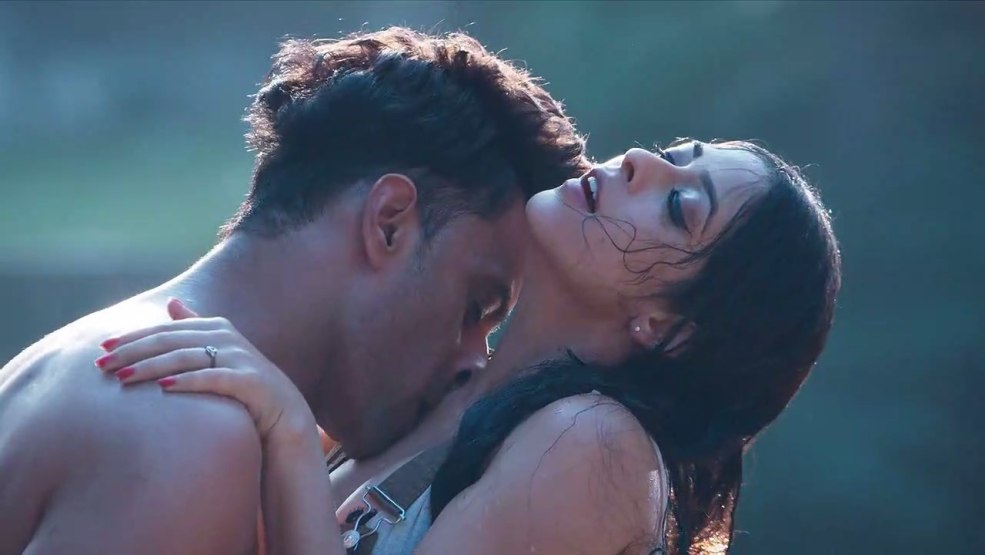 Membre de graisse brûlée Minaj