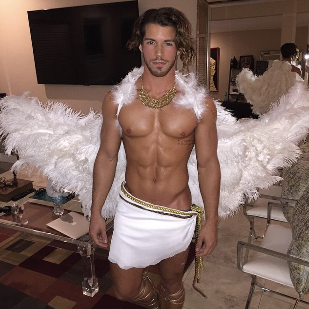 Costume d'ange pour un homme
