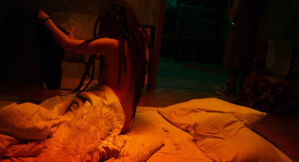 Agnia kuznetsova nue dans le film