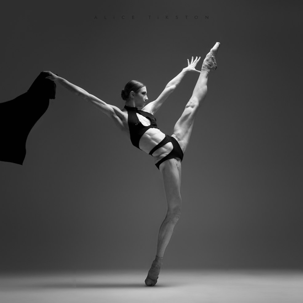 Elena Kabanova Ballerina