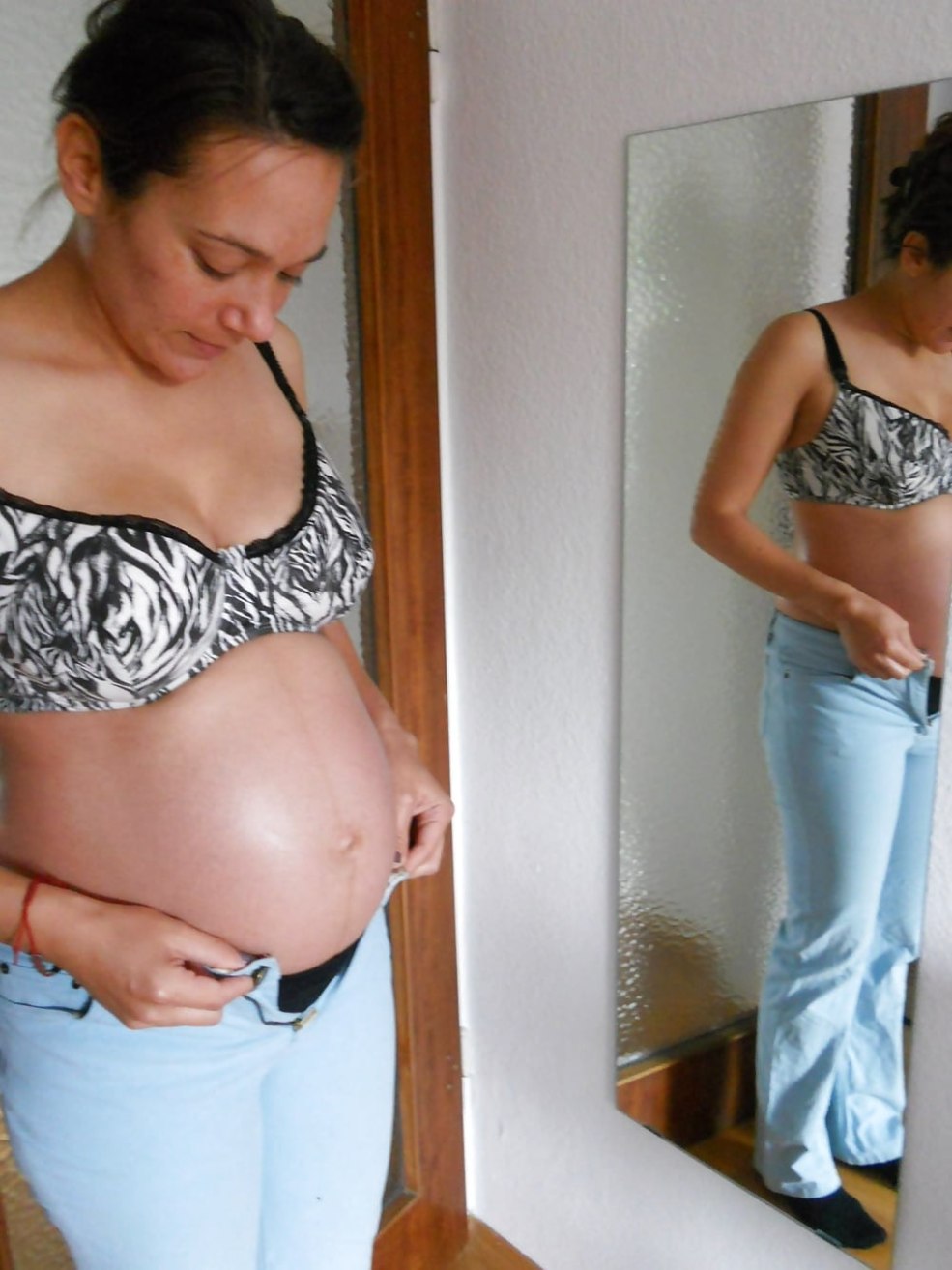 Enceinte nue jessica mypreggo