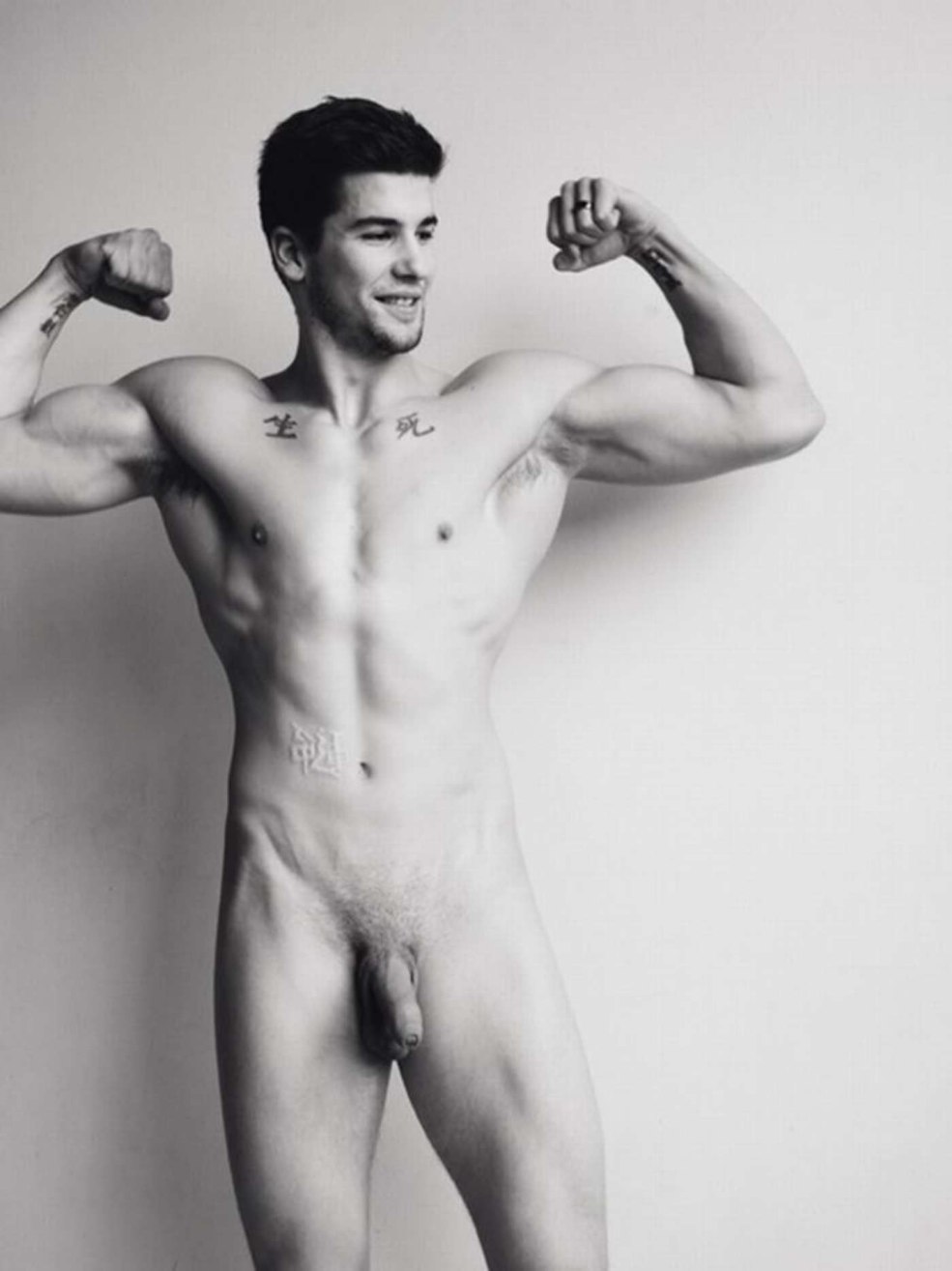 Modèle Naked Derrick Davenport