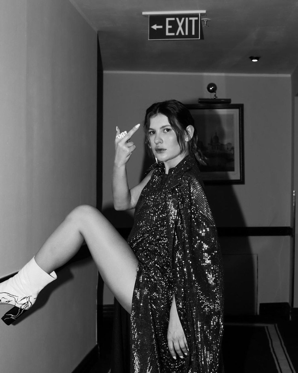 Anna Tsukanova-Kott est chaude