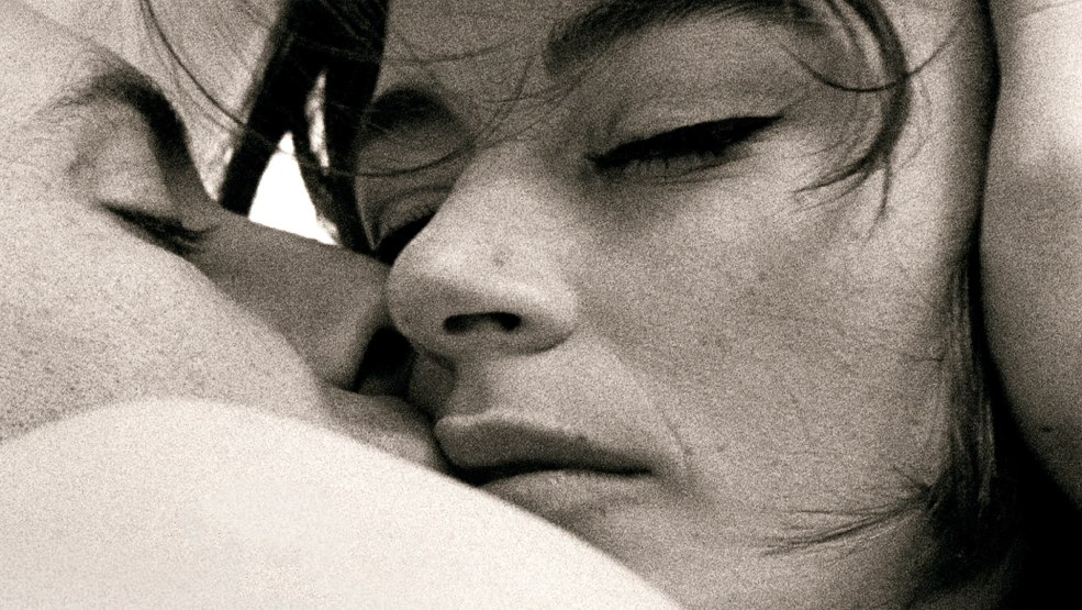 Louis Garrel et Monica Bellucci cet été de passion