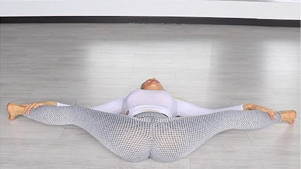 Natalia Yoga flexibilité