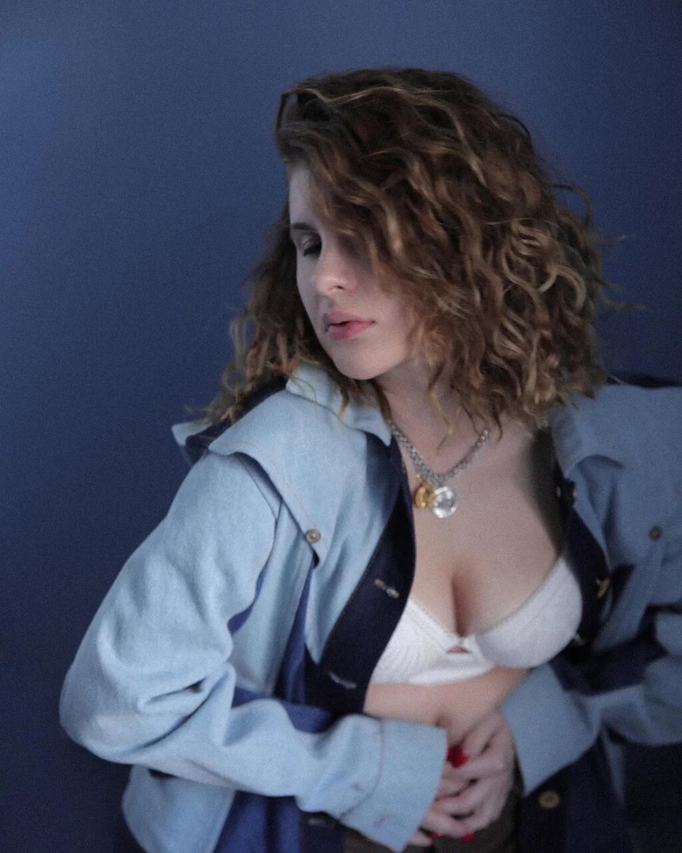 Anna Tsukanova Kremen Liberation