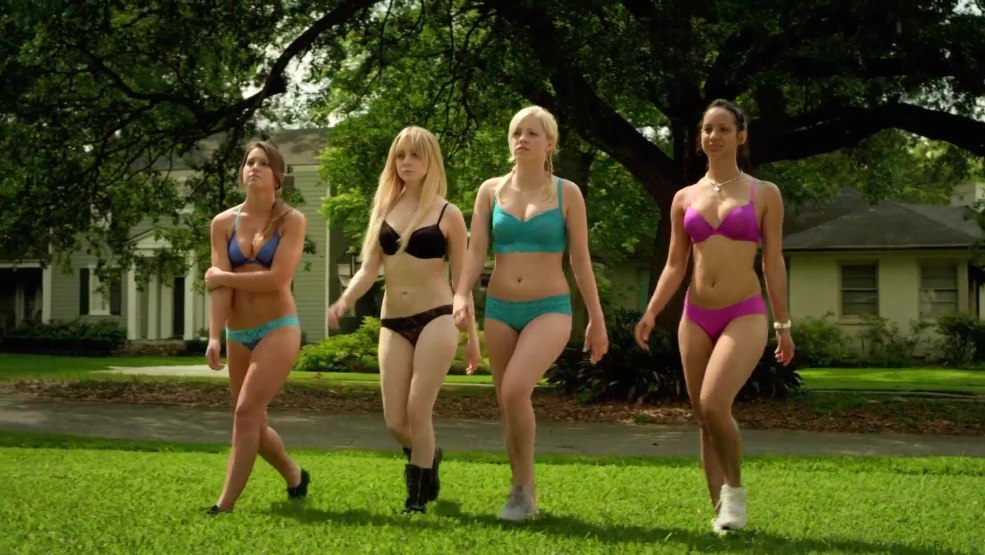 Alessandra Torresani est nue