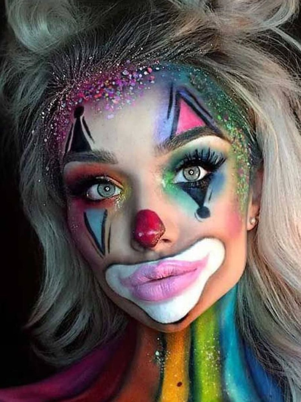 Pennywise Cosplay Girls