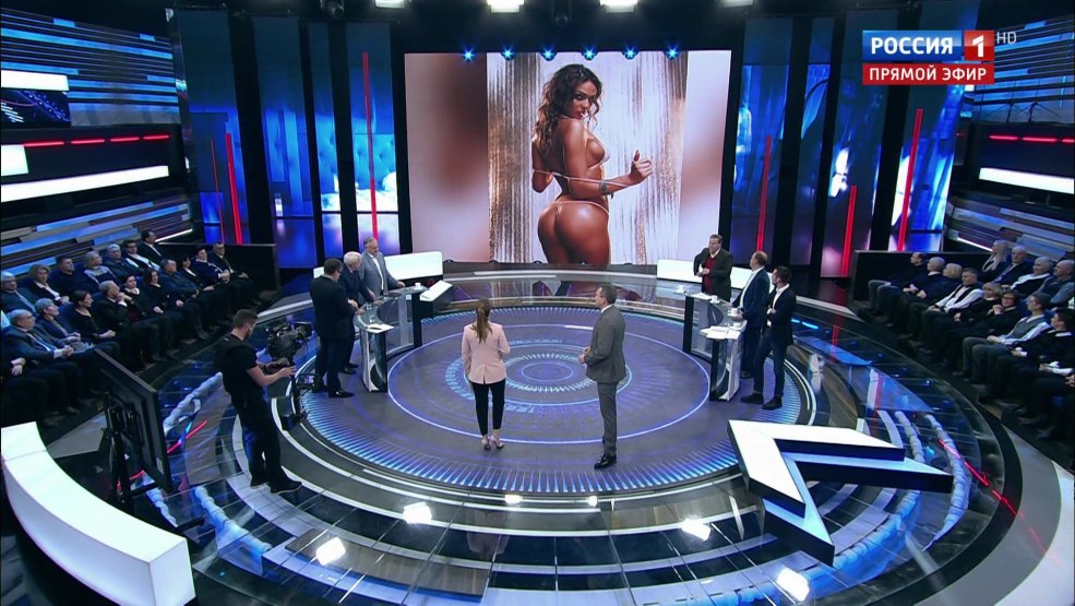 Alena Sviridova en maillot de bain