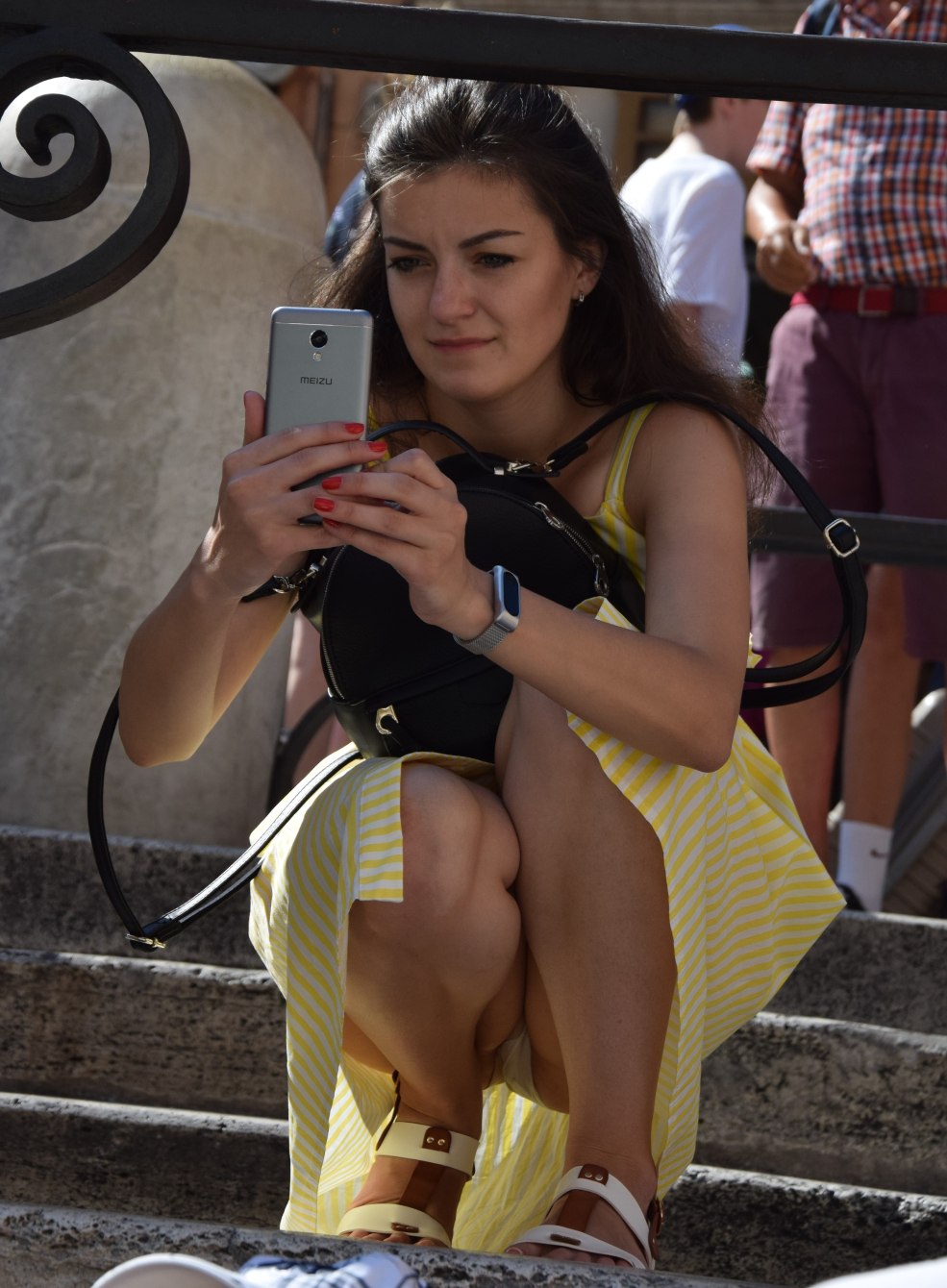 Culotte blanche sous la jupe