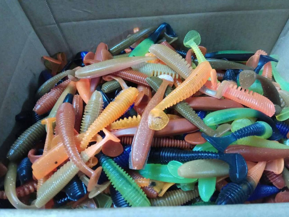 Appâts en silicone pour la pêche