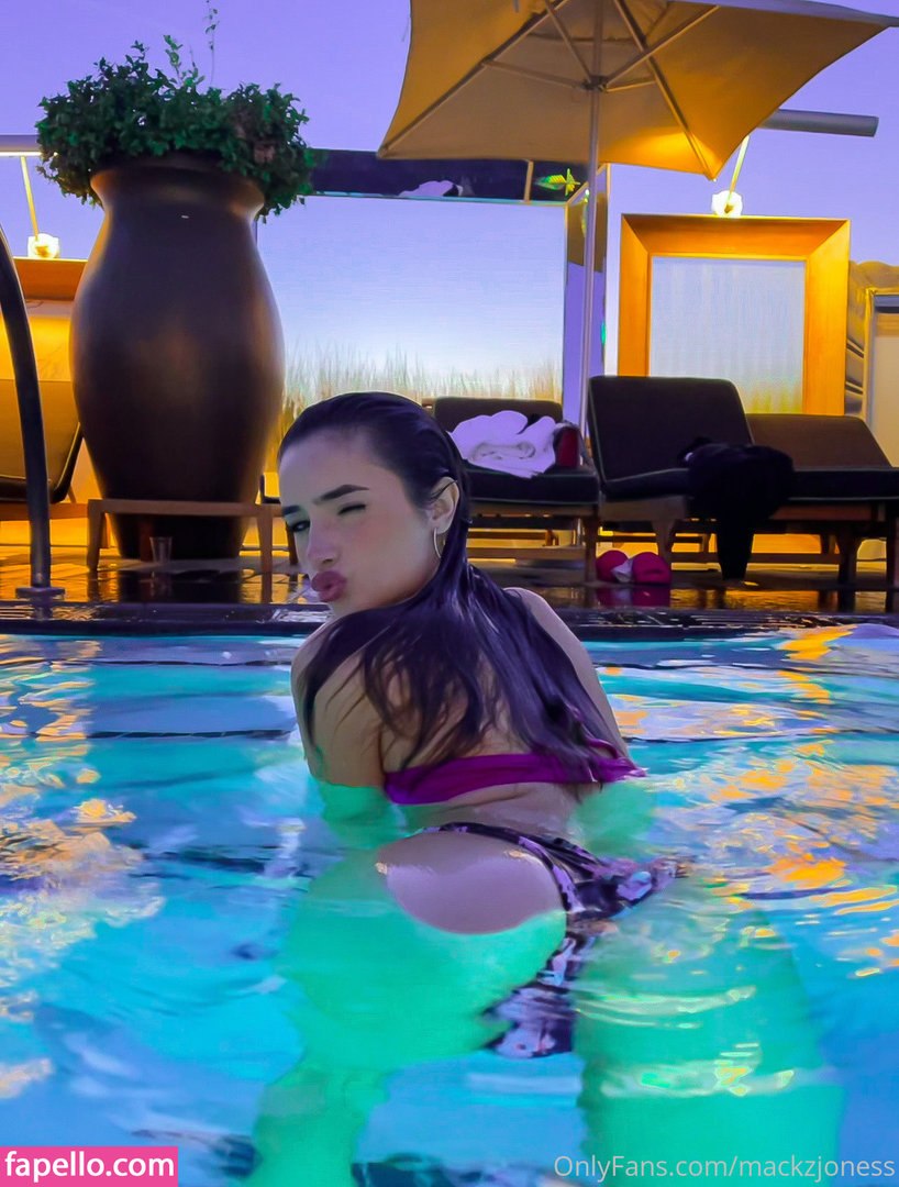 Mackenzie Jones 18 Plus