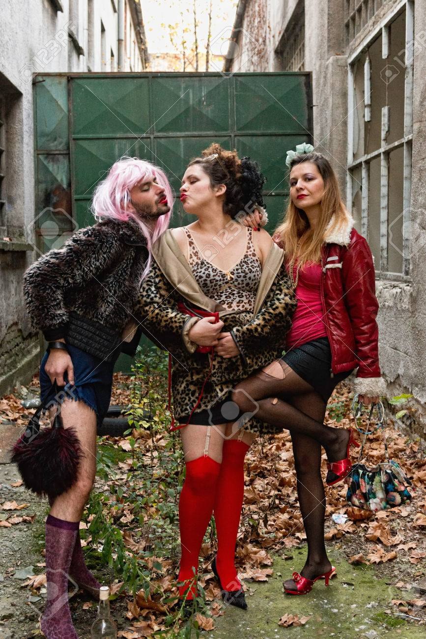 Transvistites dans les rues de Moscou