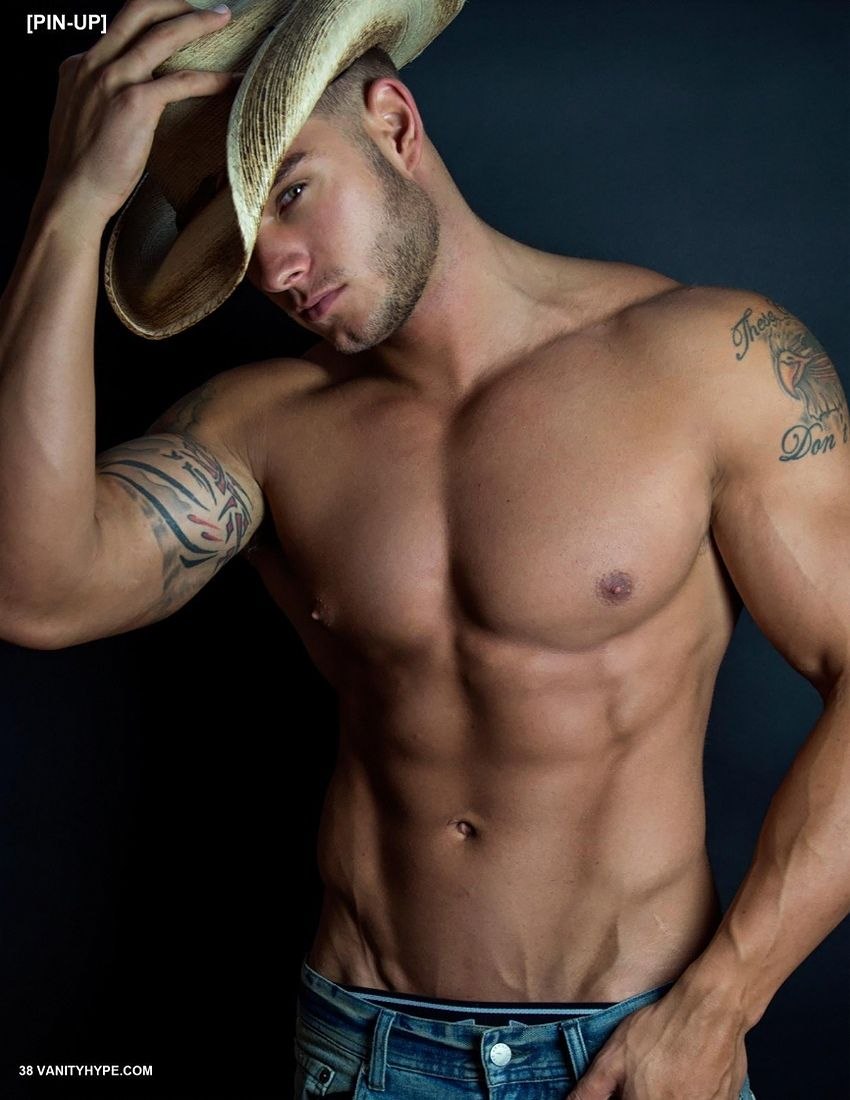 Hunk Colin Wayne