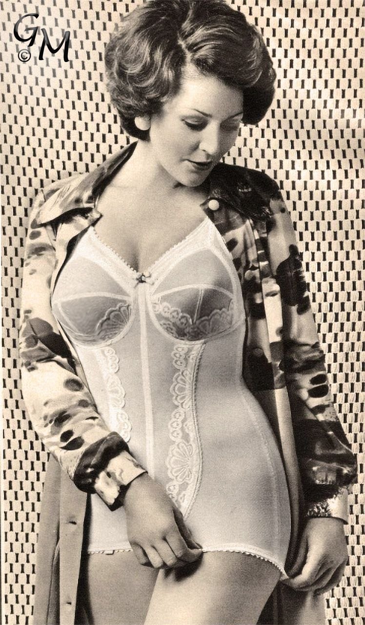 «Maria va au lit», France, 1896