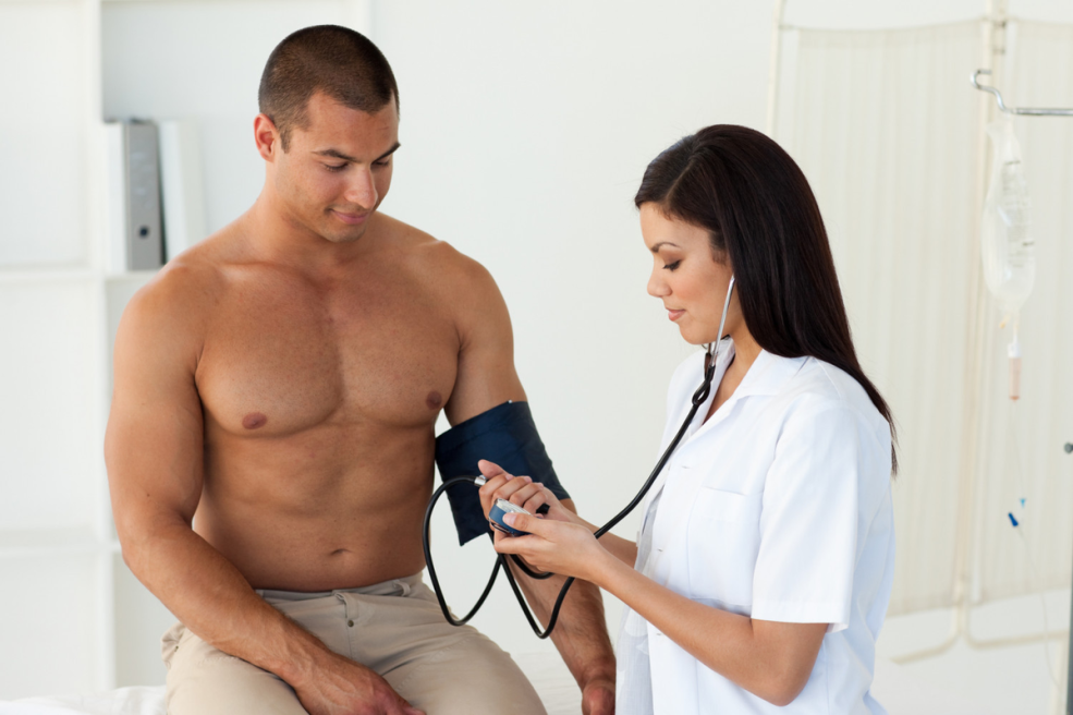 Infirmière et homme