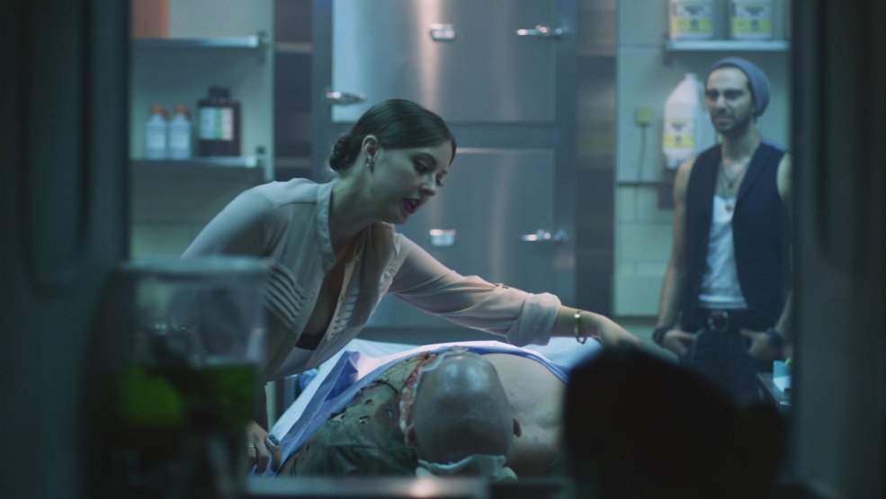 Katherine Isabelle dans See No Evil 2