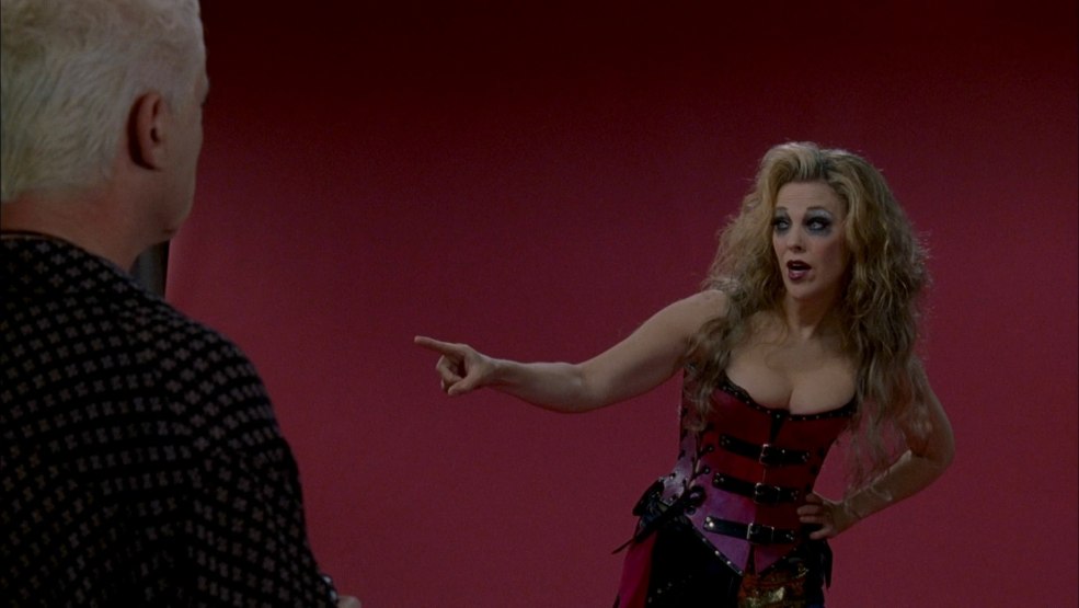 Katherine Okhara survit à Noël