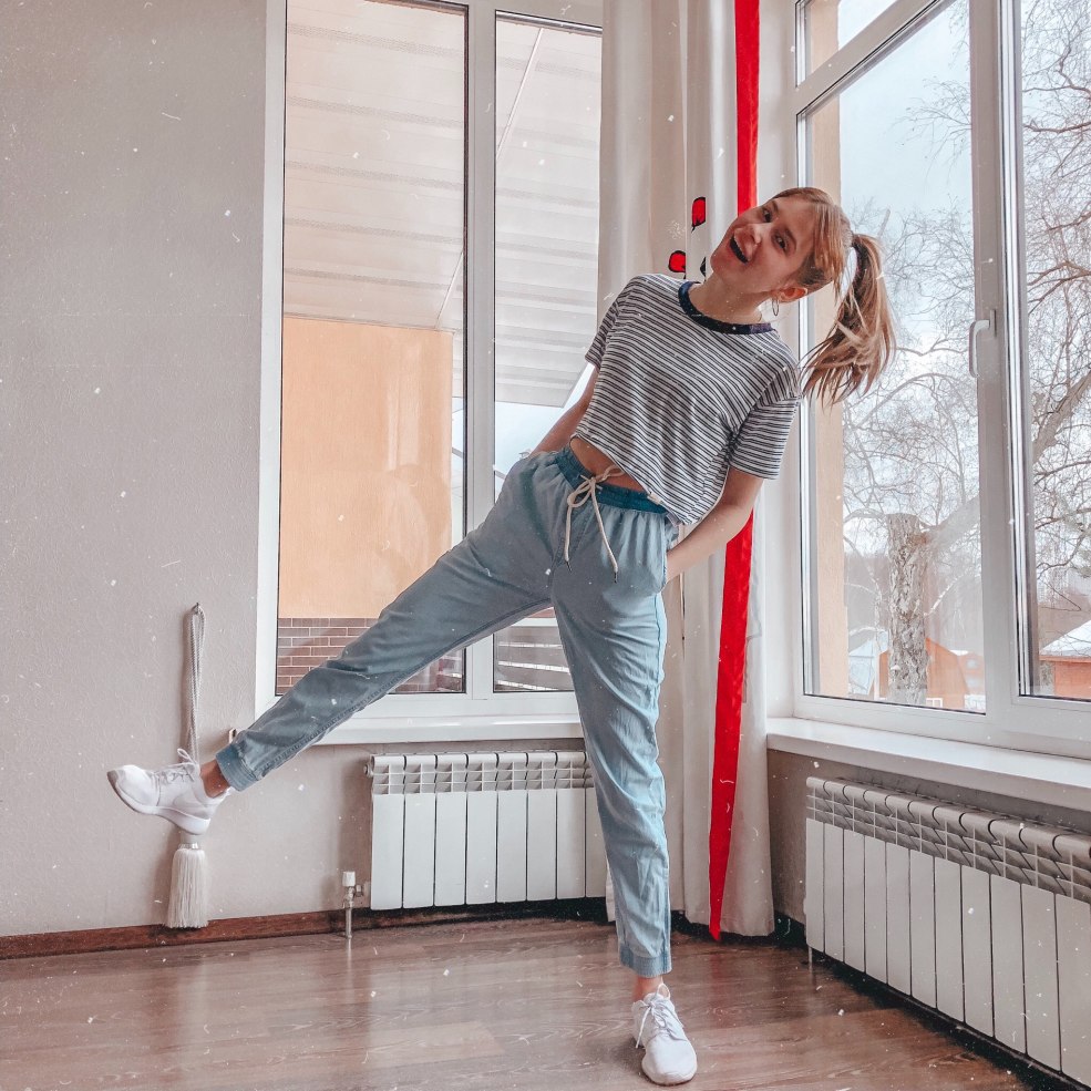 Maroussia klimova tick courant