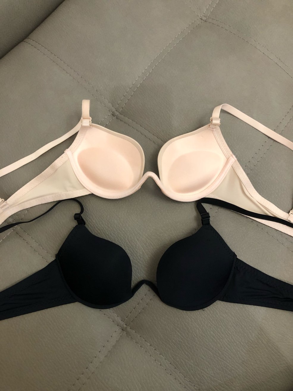 Myla Dalbesio en sous-vêtements