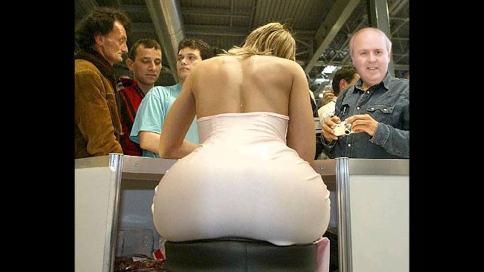 Freya Allan, elle a besoin d'un tir maintenant désirant pour la ruée vers l'héroïne