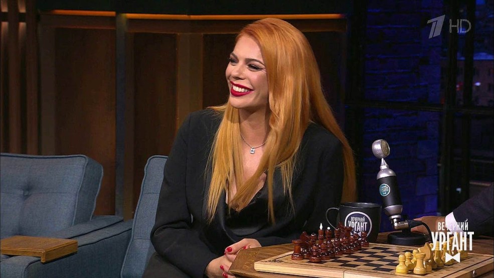 Anastasia Stot Couleur des cheveux