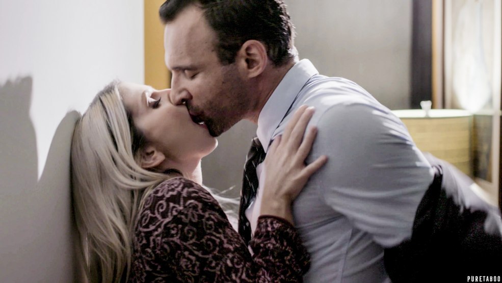 Drame de cinéma femme tricheuse