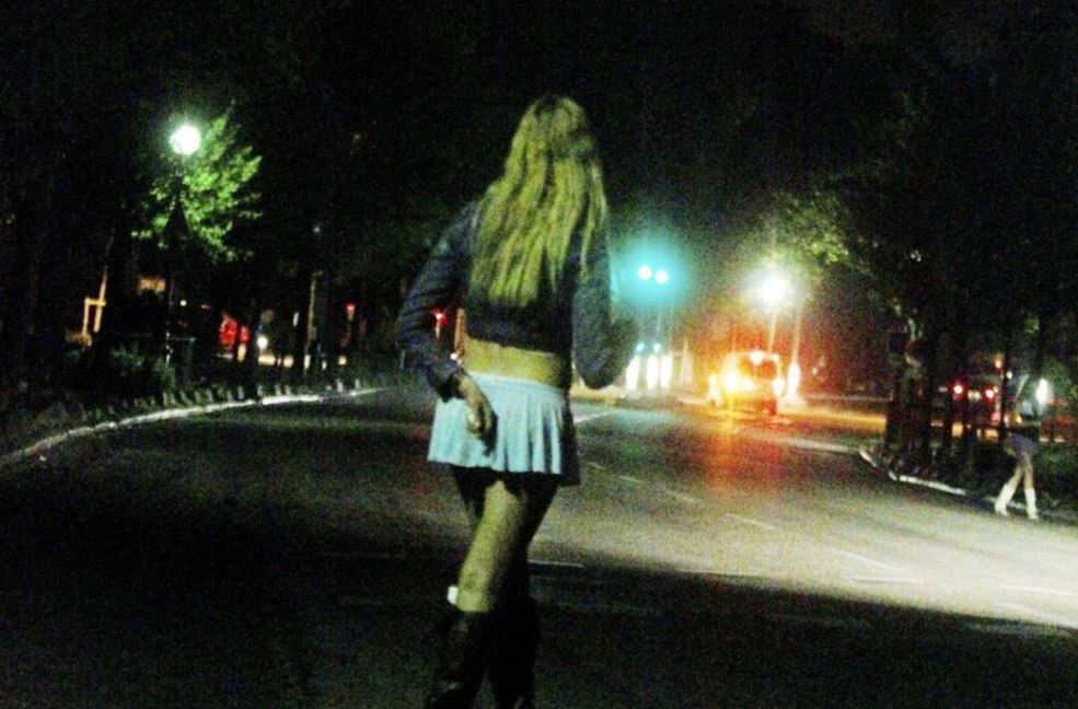 Forest de Bolesky à Paris la nuit