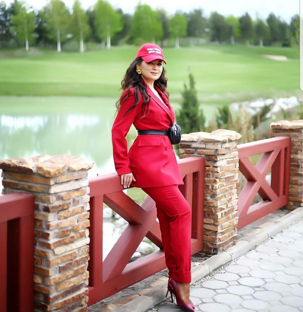 Figure madina sadvakasova