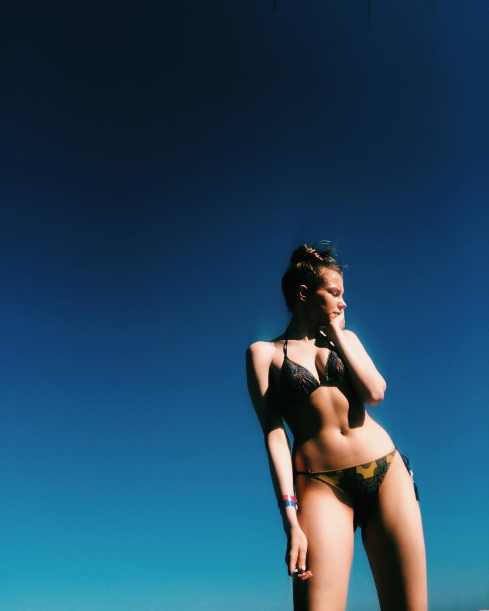 Pelagia Nevzorov en maillot de bain