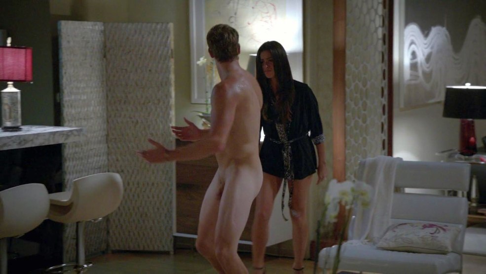 Cameron monaen nu 18 +