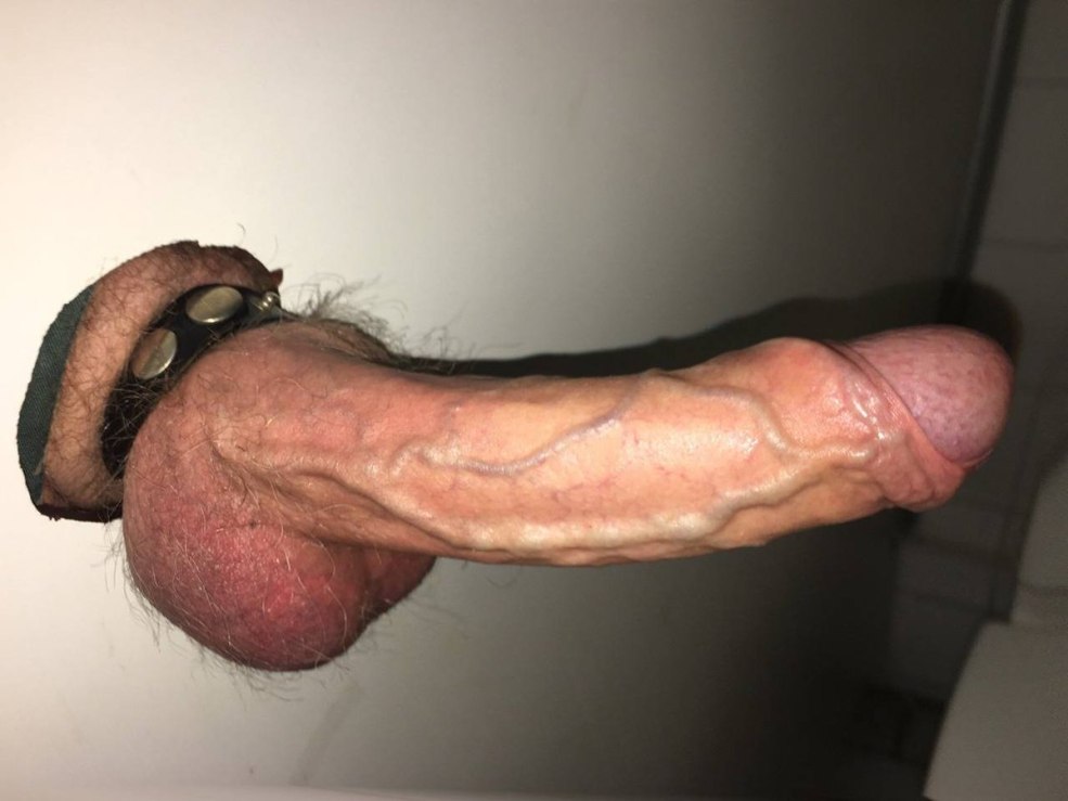 Pénis inhabituel des hommes