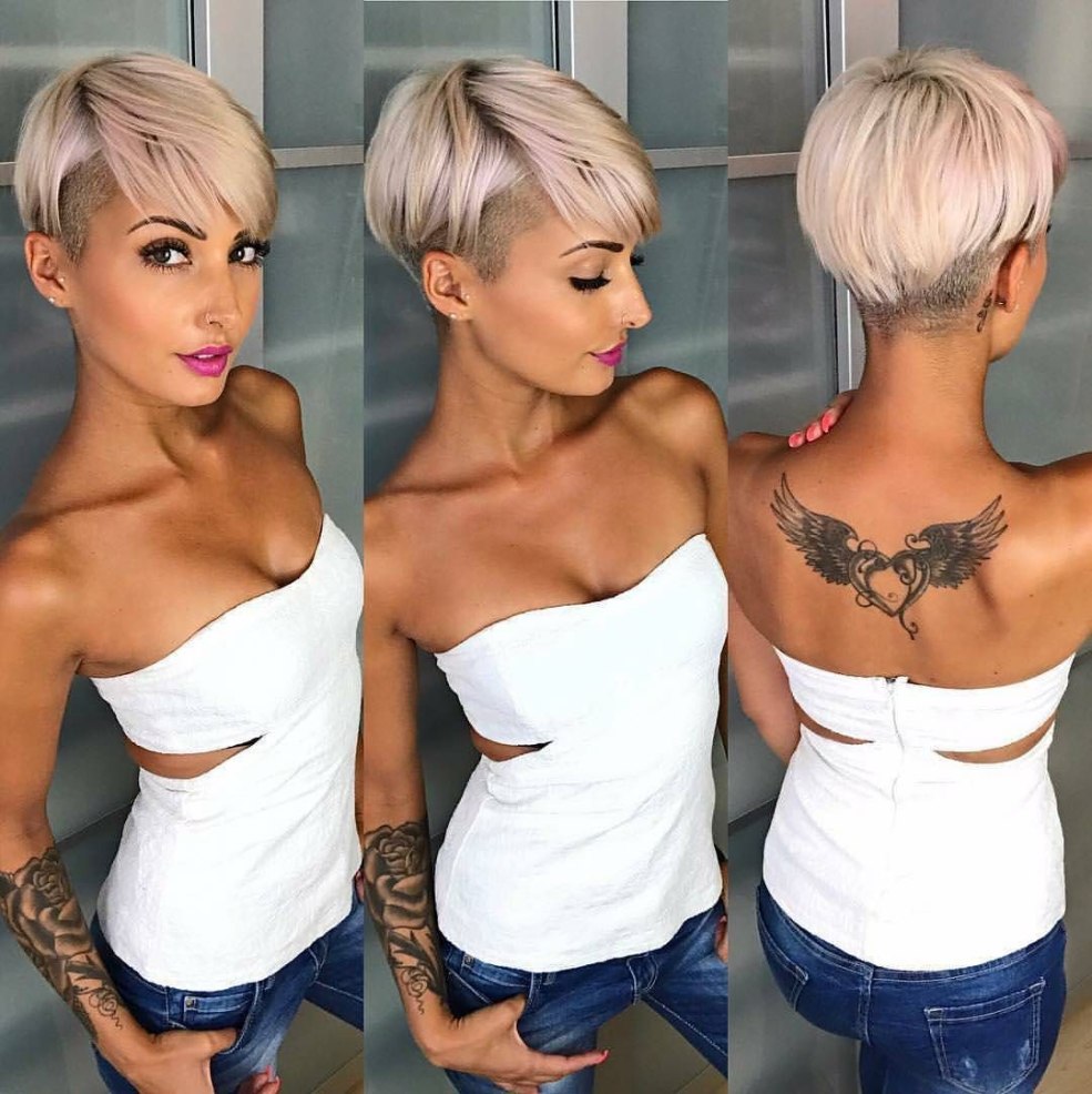 Coupe de cheveux courte ustinova