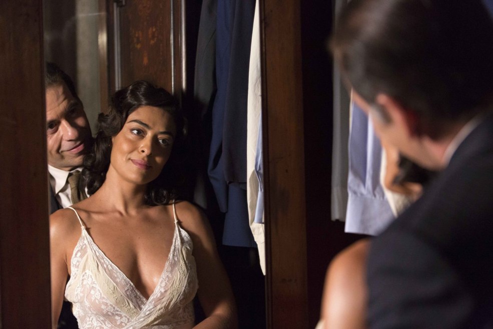 Juliana Pesus petit-déjeuner au lit