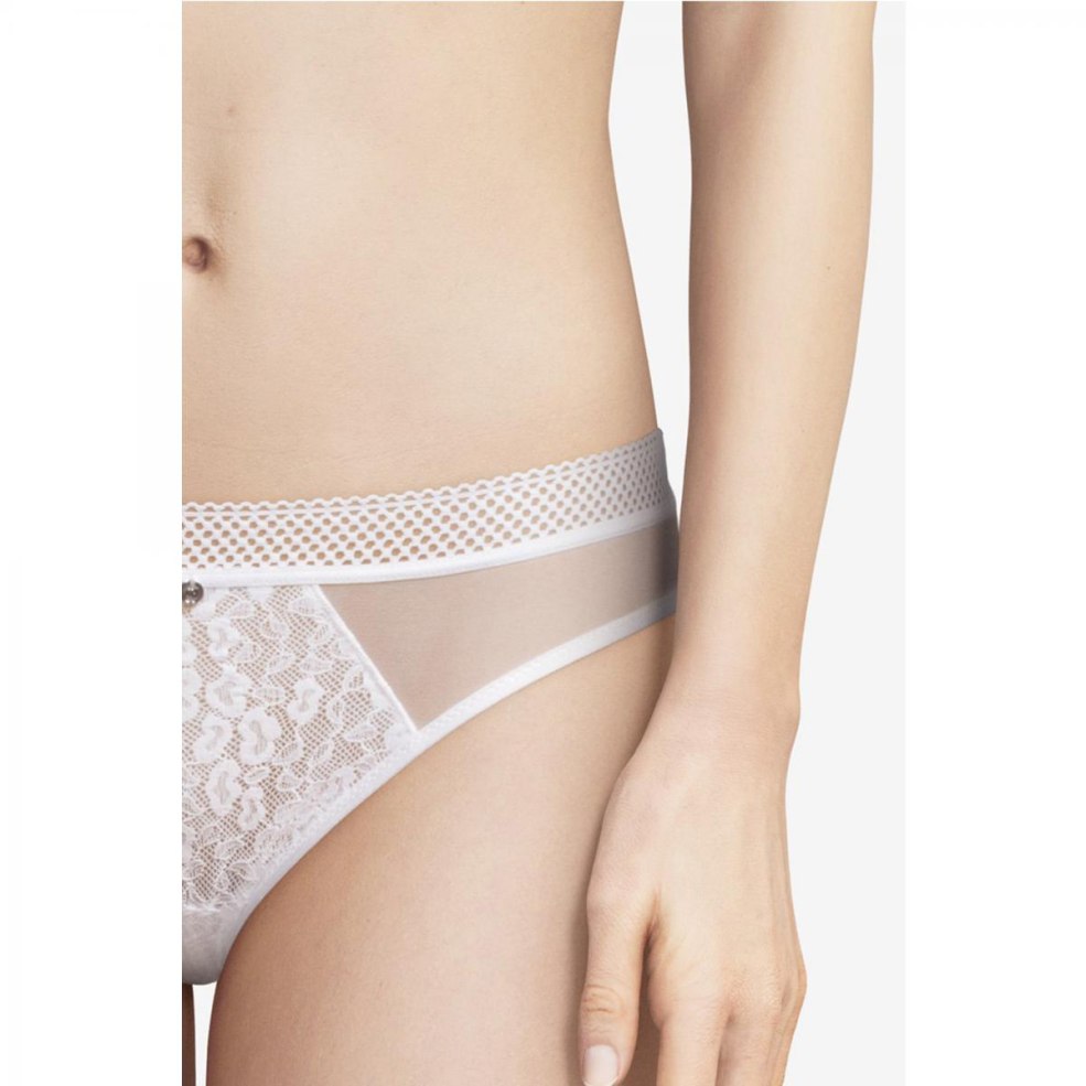 Culottes de Ma Femme. La culotte de la femme nue