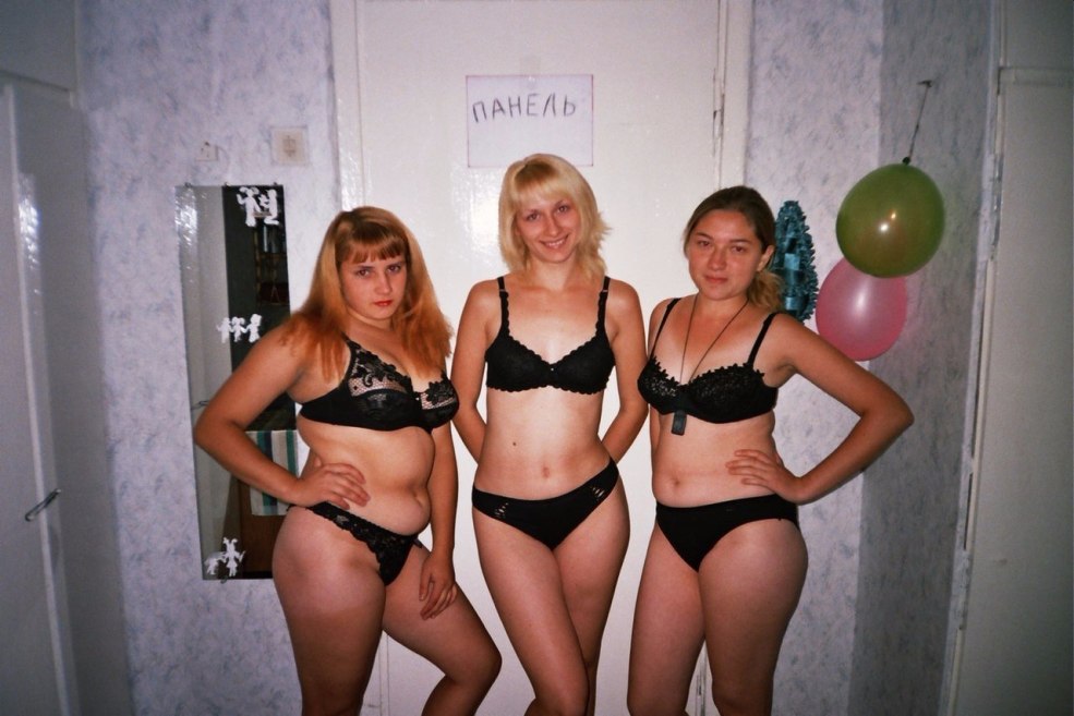 Lin féminin dans une auberge