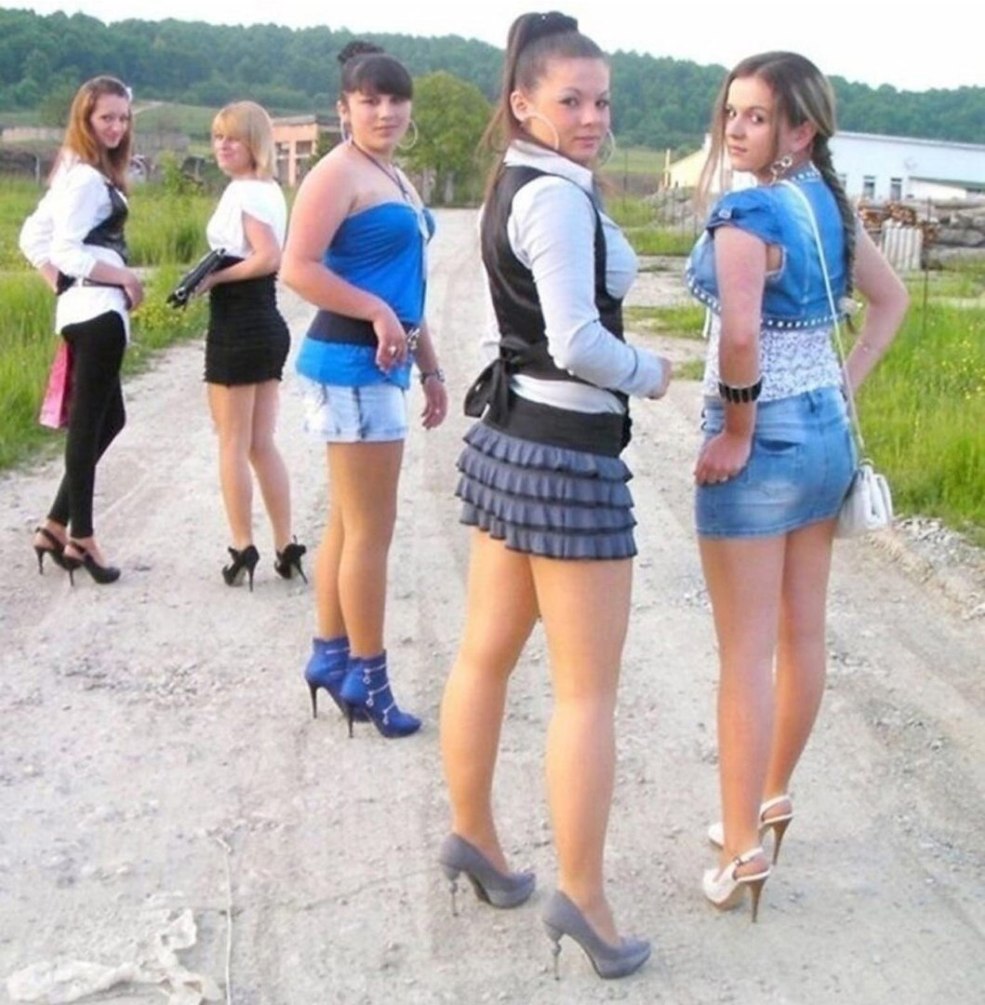 Filles rurales en mini