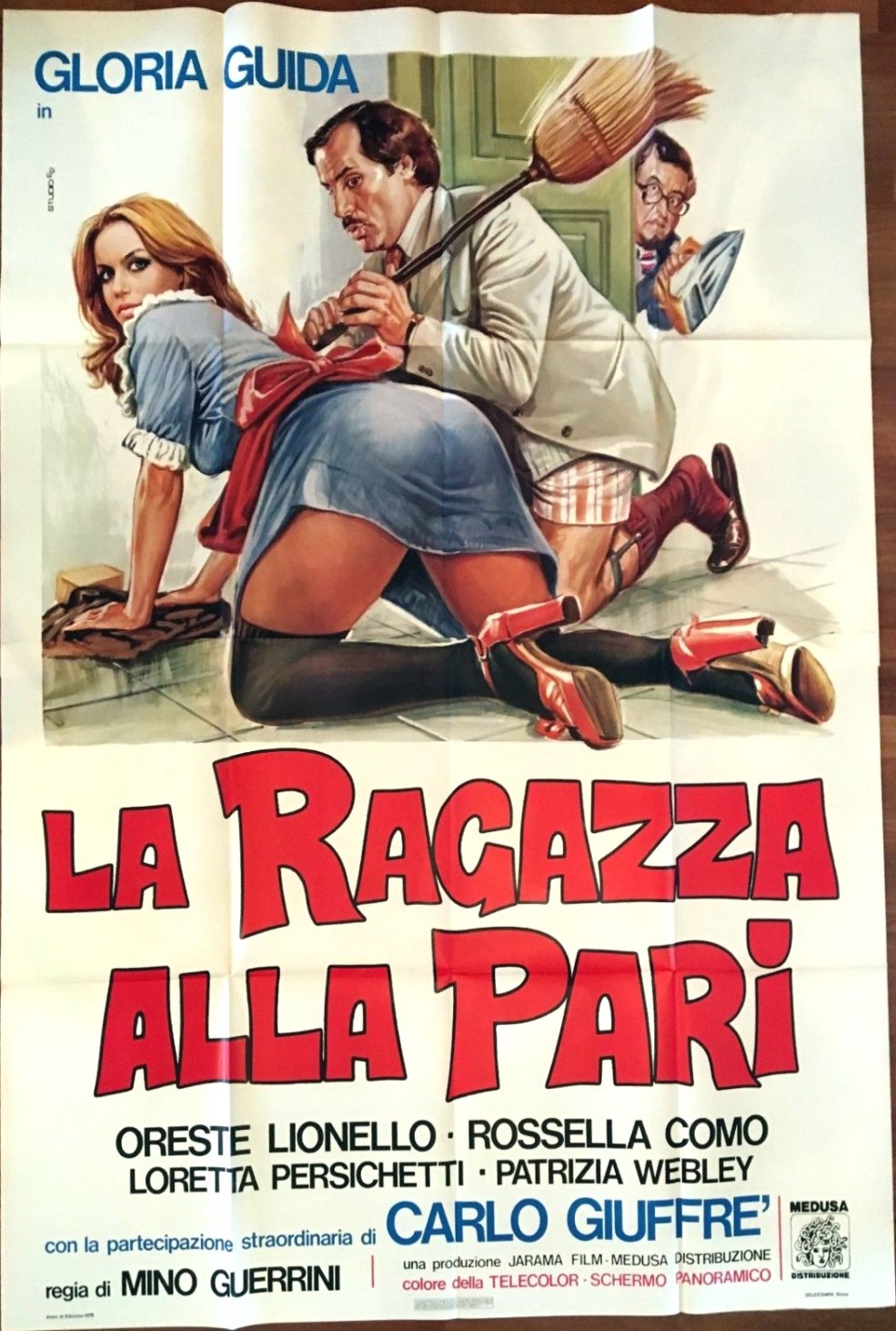 Hottie esthétique Ariana Van X profite d'un sexe intensif