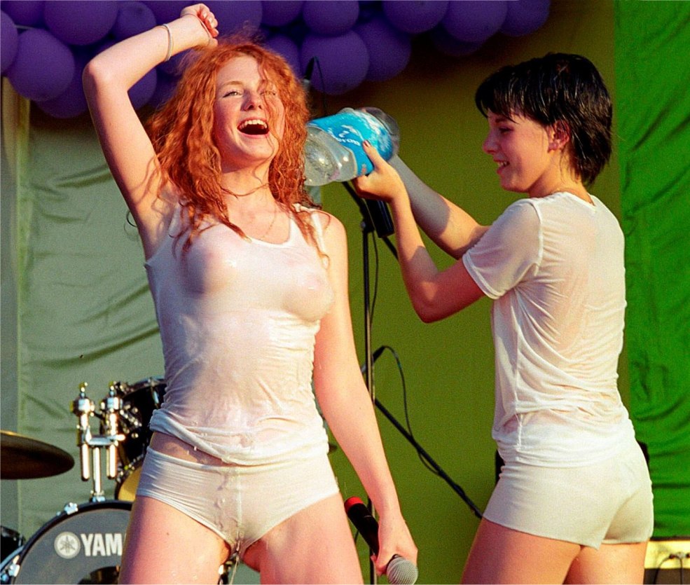 Lena Katina dans la jeunesse