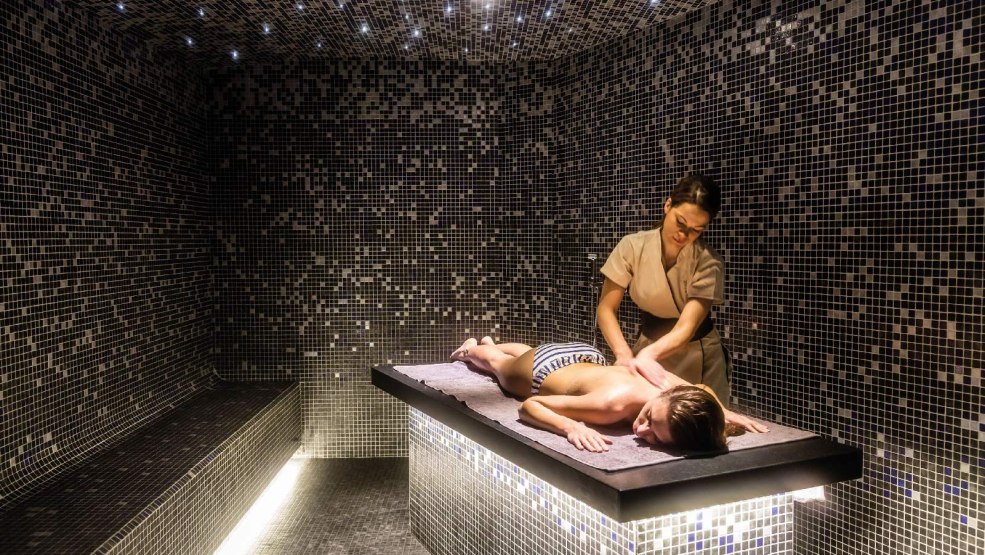 Hamam fille