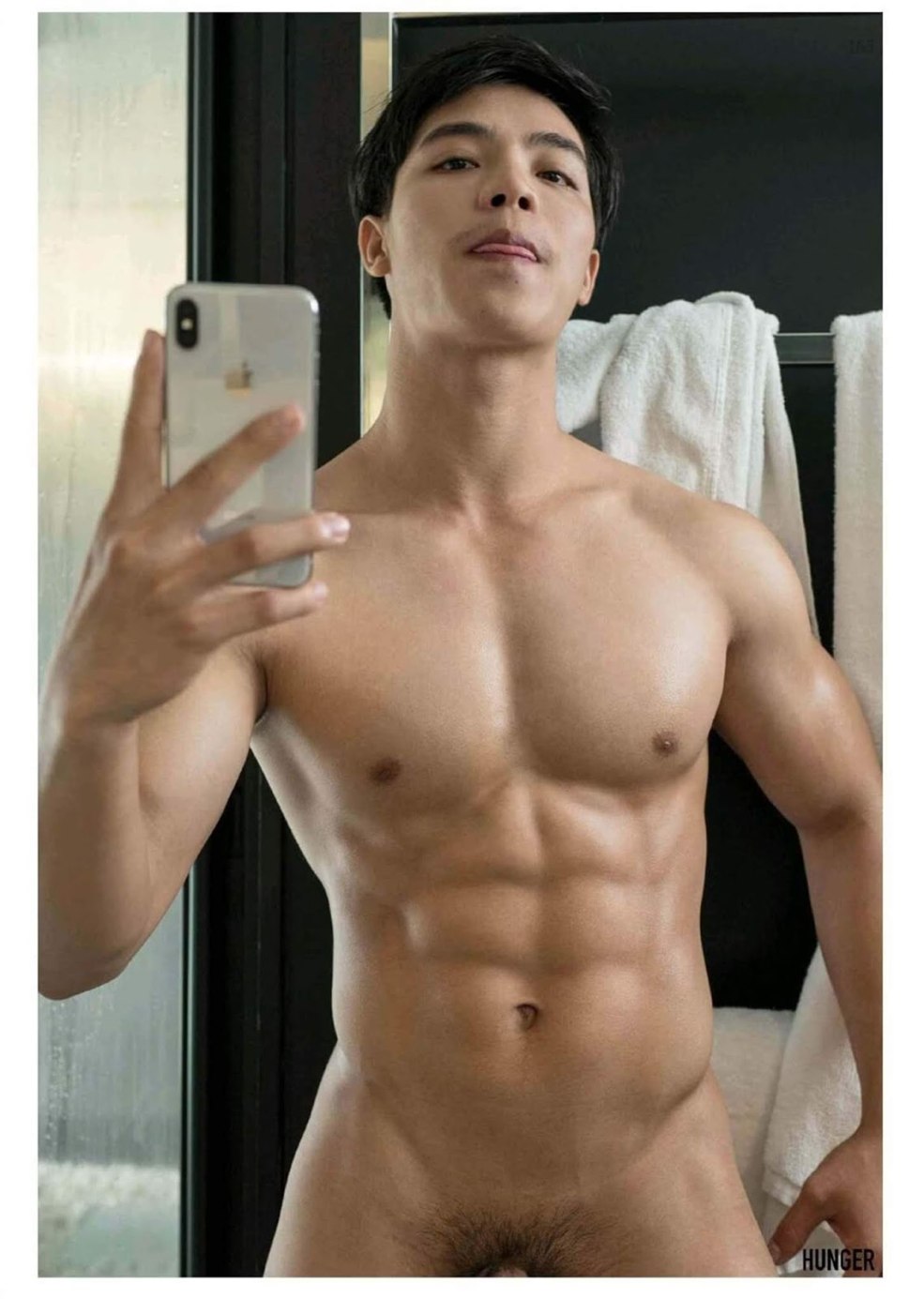 Igay69: Hunger Homme 04 - Big Panithhan