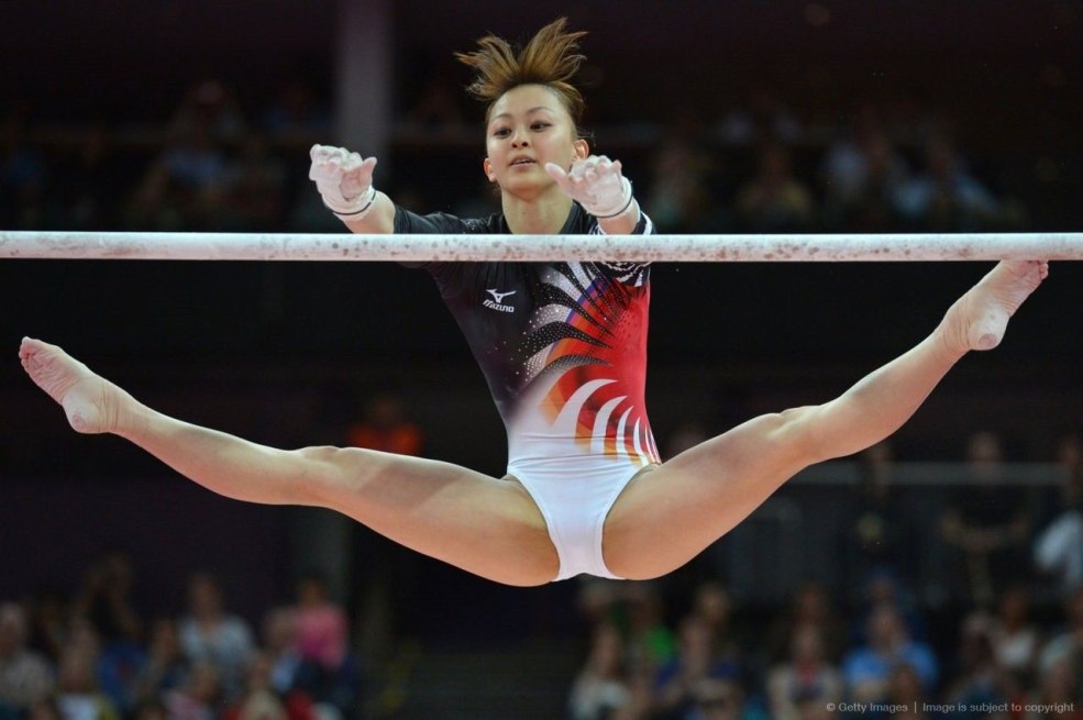 Gymnastes en culotte transparente