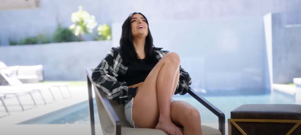 Dixie d Amelio pieds