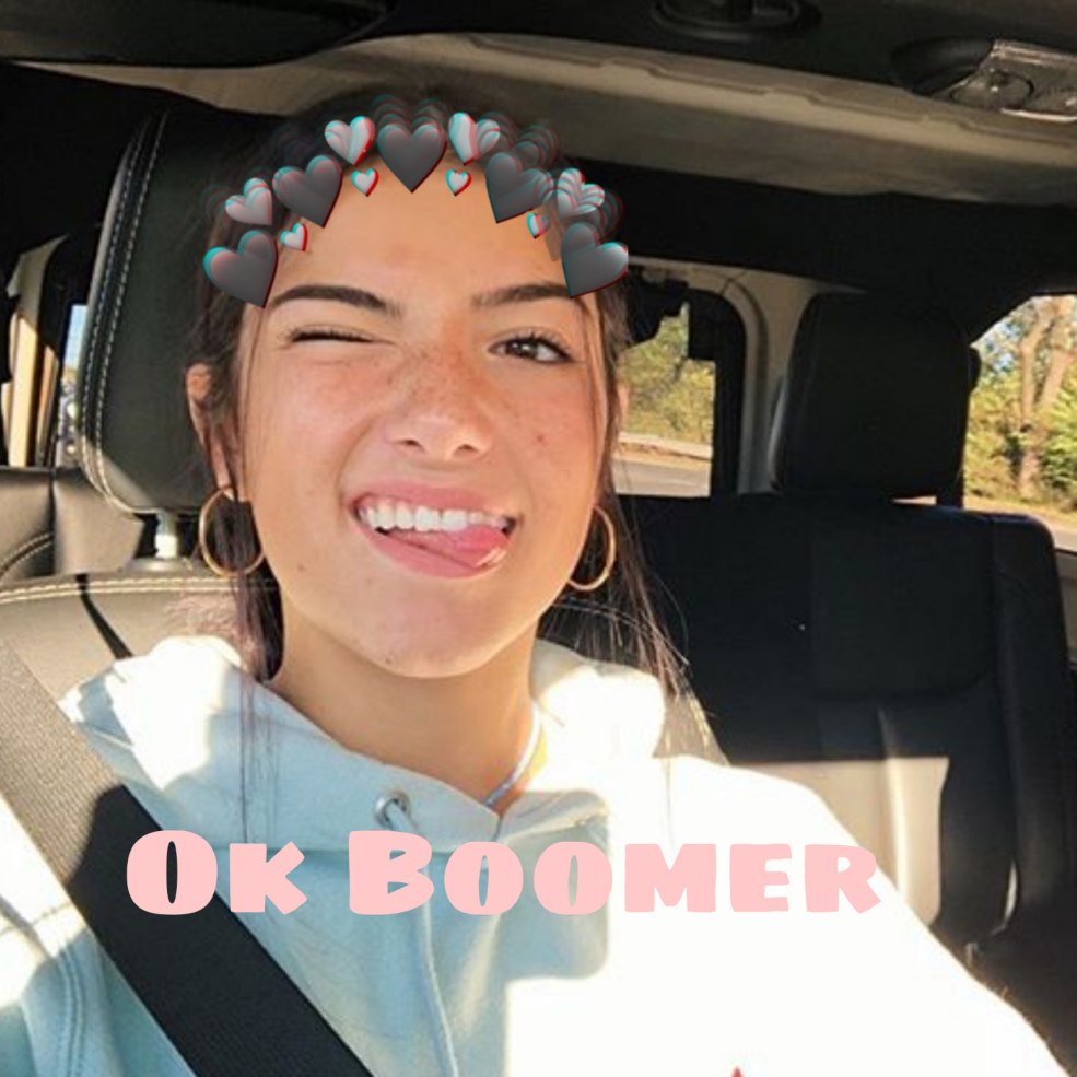 Charlie Damelio Smile