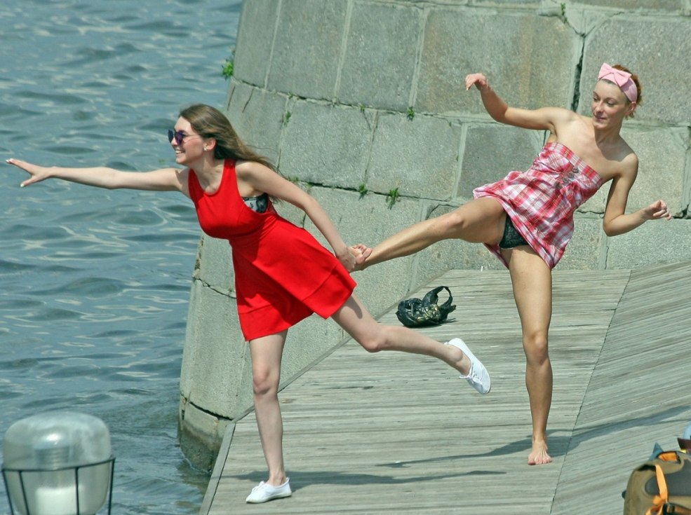 Upskirt Amis dans des collants amateurs