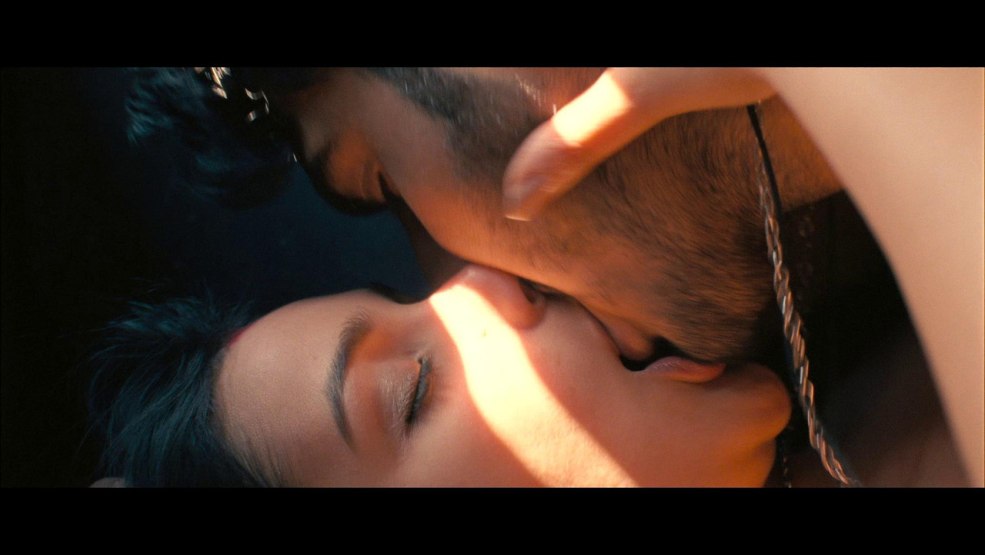 Rani mukherji baiser